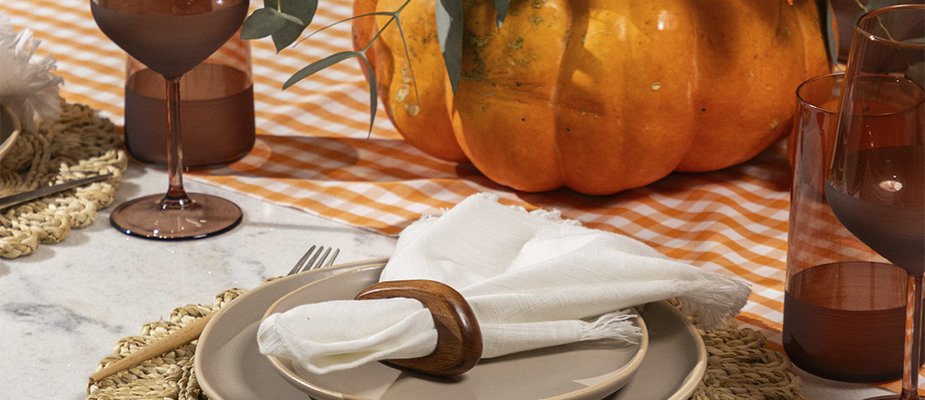 Como Usar Itens de Halloween na Decoração o Ano Todo?