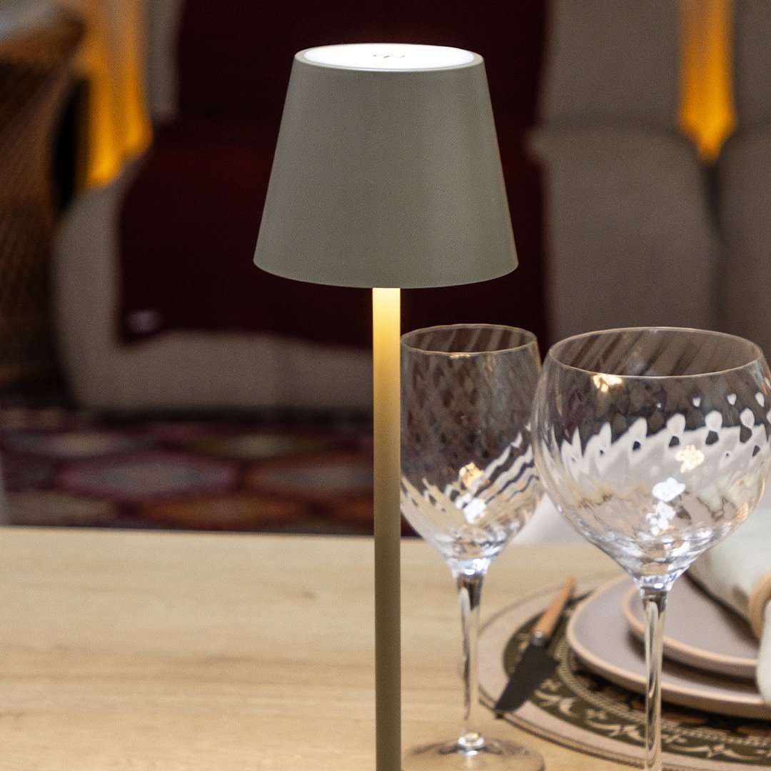 Luminária de Mesa Copa e Cia Tátil Regulável Ross Taupe